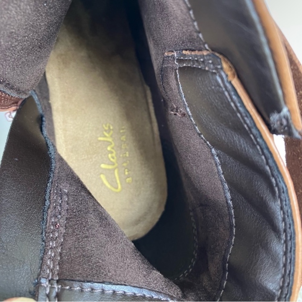 Clarks Tan Leather Ankle Booties - Picture 14 of 16